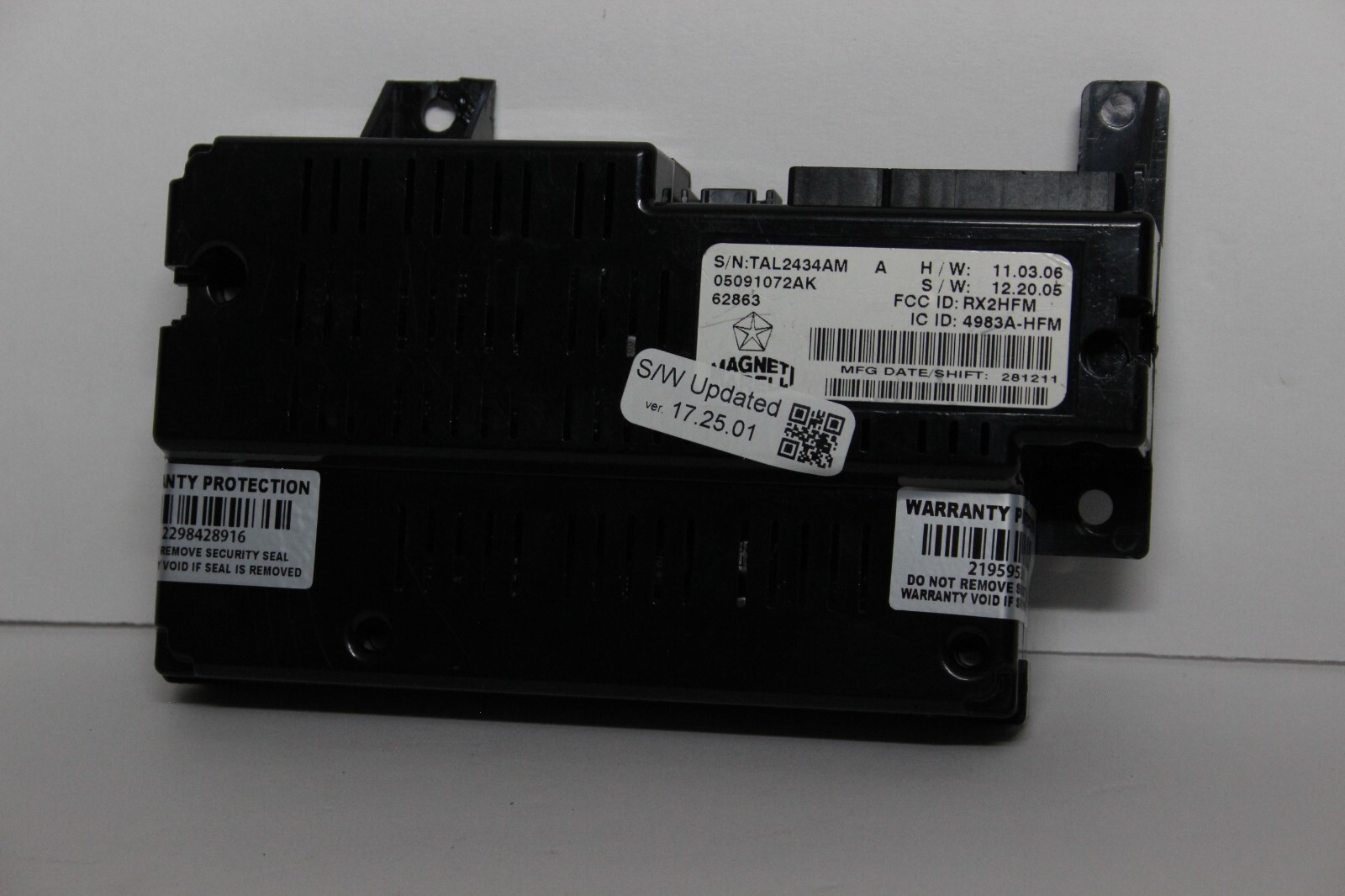 11-14 Chrysler 300 Telematics Bluetooth Module - Firmware Updated