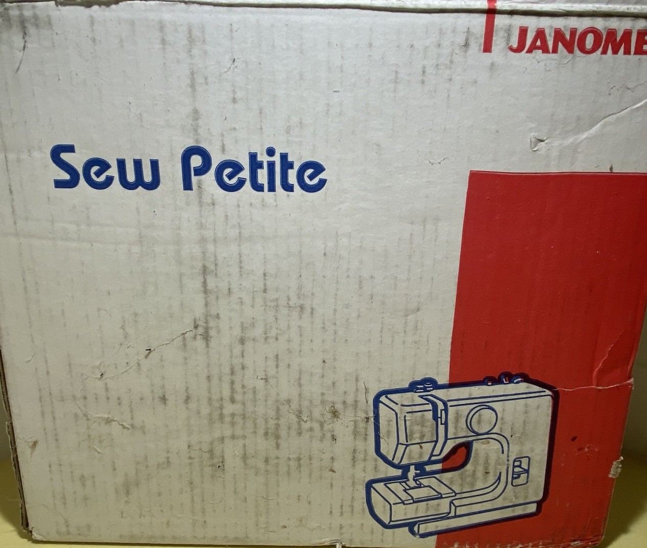 Janome Sew Mini PETITE Sewing Machine 525 With Manual Boxed -Missing Bobbin