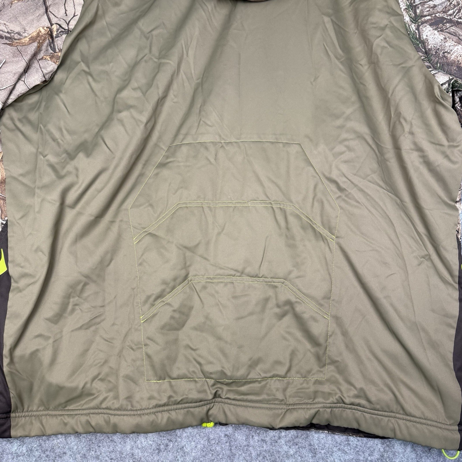 Under Armour Scent Control Infrared Camo Hooded Barrier Jacket Realtree 2XL