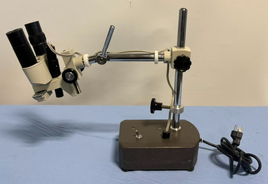 Meiji Techno 10x Zoom Stereo Microscope Model BM 33780