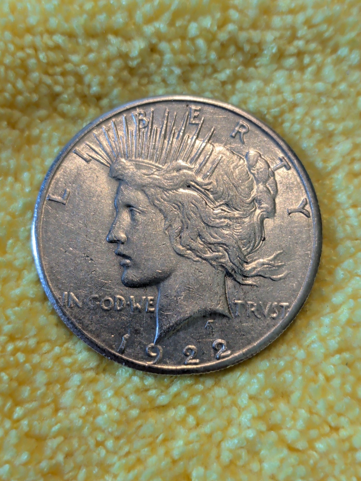 1922-S Peace Silver Dollar $1 San Francisco Mint 90% Silver Circulated