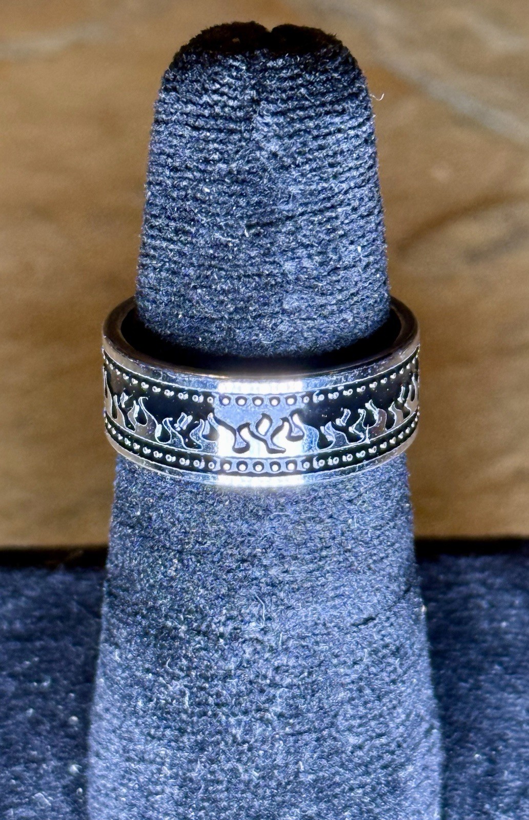 Men’s Stainless Steel Wedding Ring - Size 8