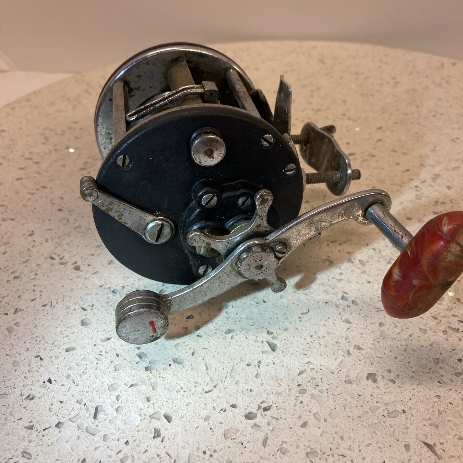 Vintage Penn Peer 209 Black Tested