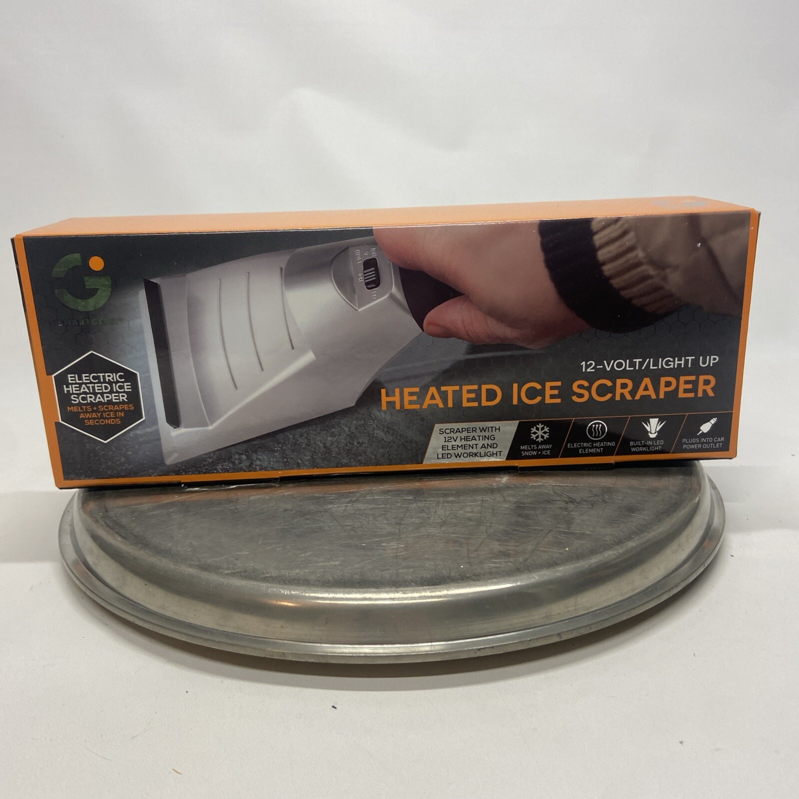SmartGear New Heated Ice Scraper 12-Volt/Light Up. Free Shipping!