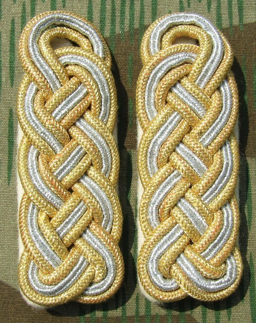 German WW2 Luftwaffe General shoulder boards type 2
