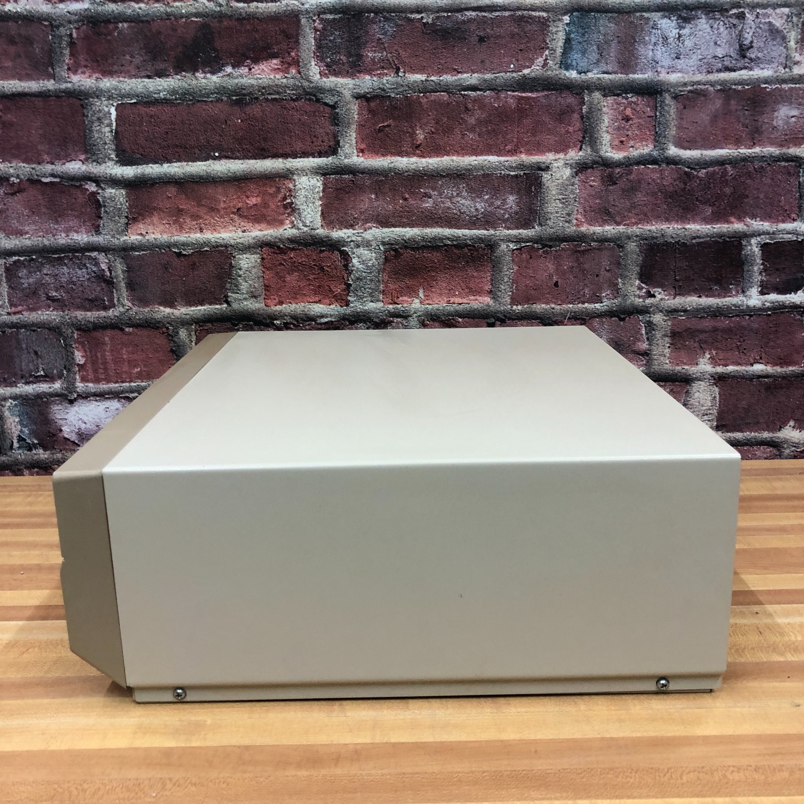 Vintage Commodore Amiga A2000HD Computer (WORKS)
