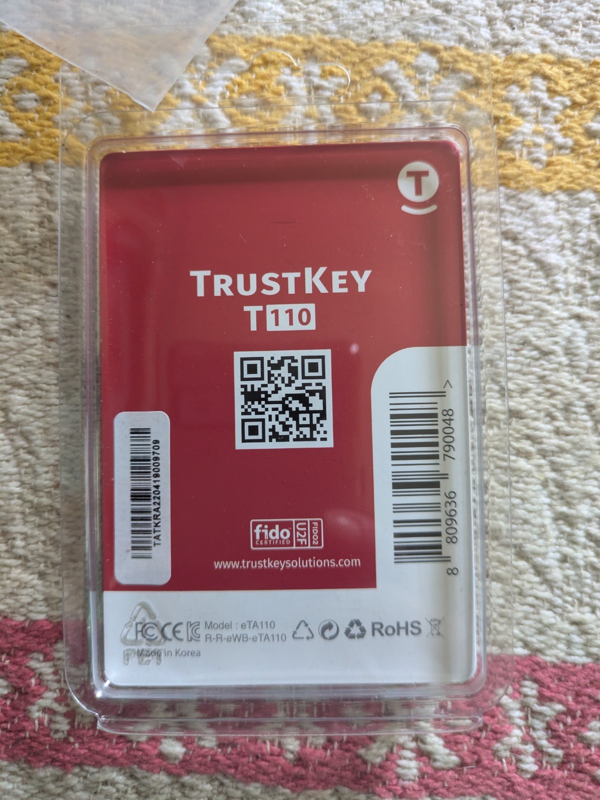 TrustKey T110 FIDO2 Security Key – USB Hardware Authentication Key