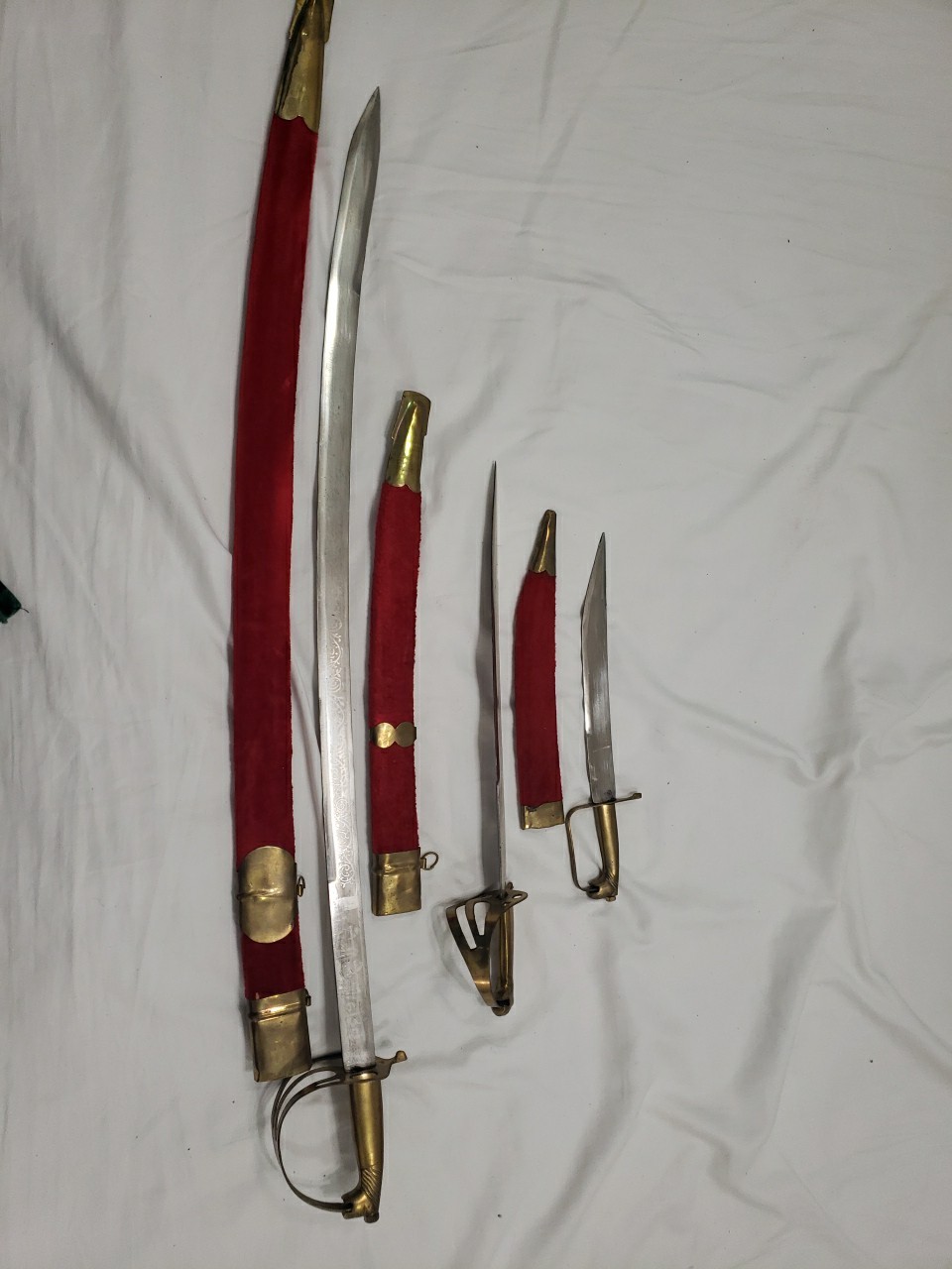 Saber And Knife Set