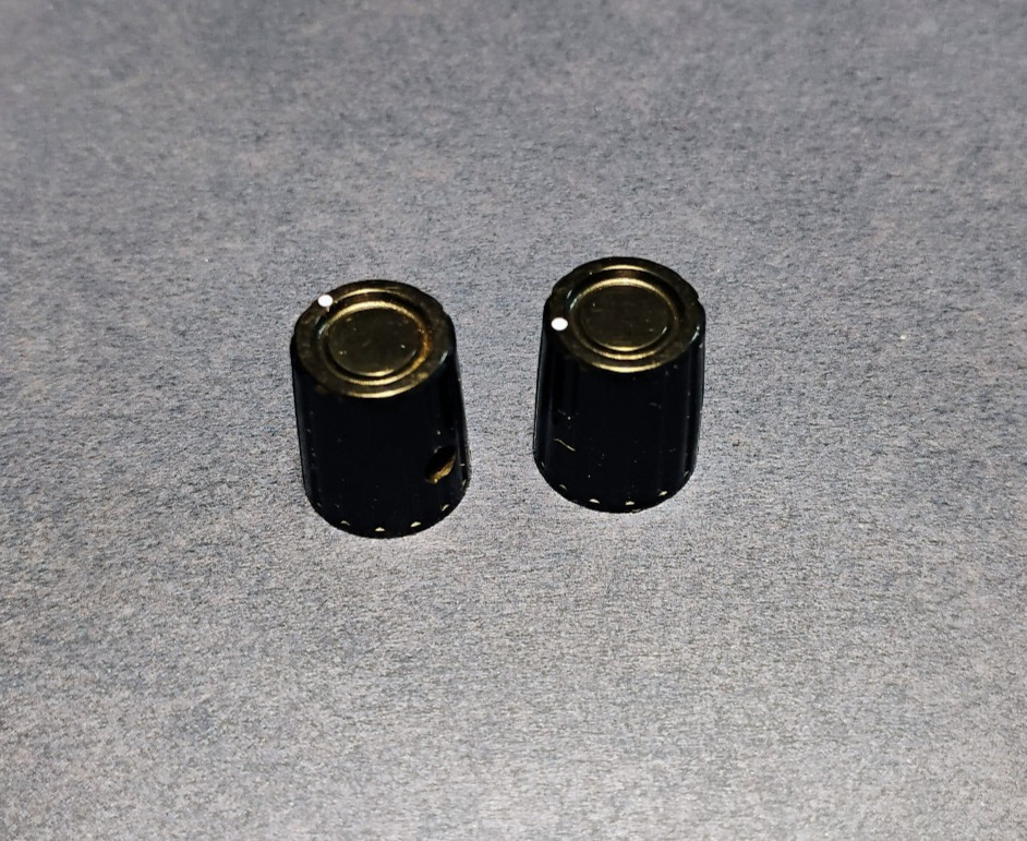 NEW PAIR of Phenolic 450-2023-GRX Radio Knobs 1/4" Shaft (6.4mm). USA Seller.
