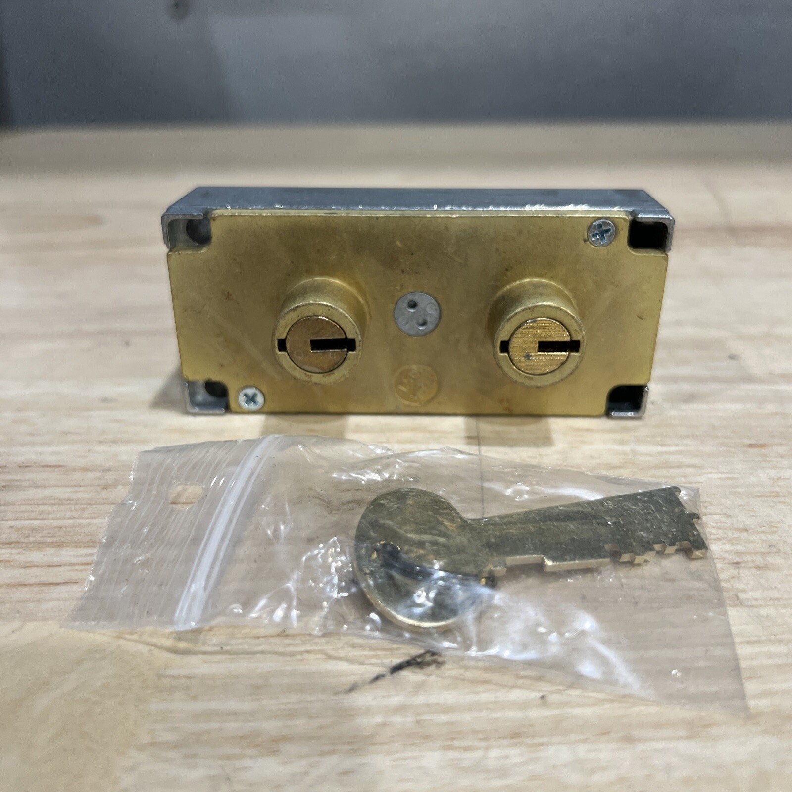 NEW!! Bullseye SD Lock Safe Deposit Lock Series B7700 # 7750-DLN-BR