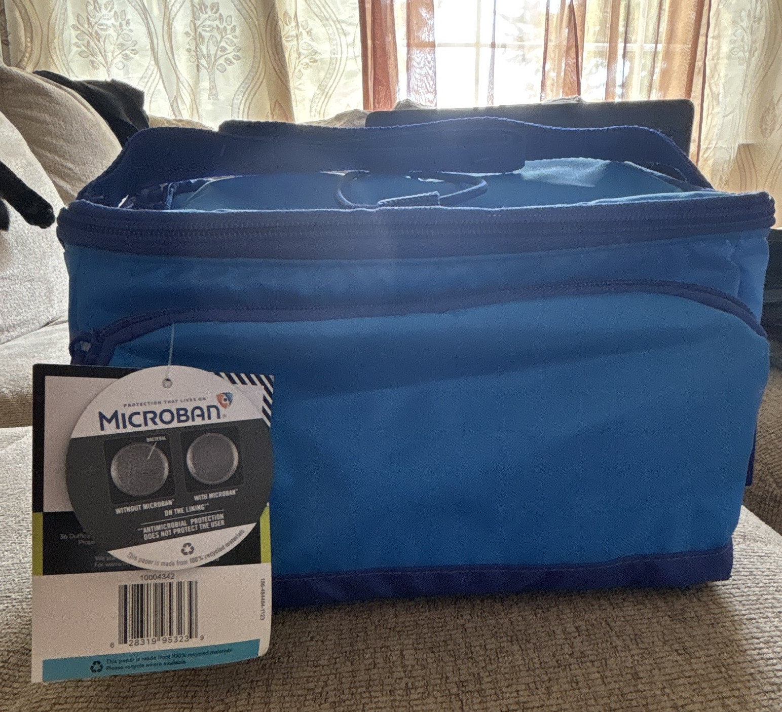 Arctic Zone Personal Cooler 6-Can Blue Insulated Polyester Bag, Strap, Zipper