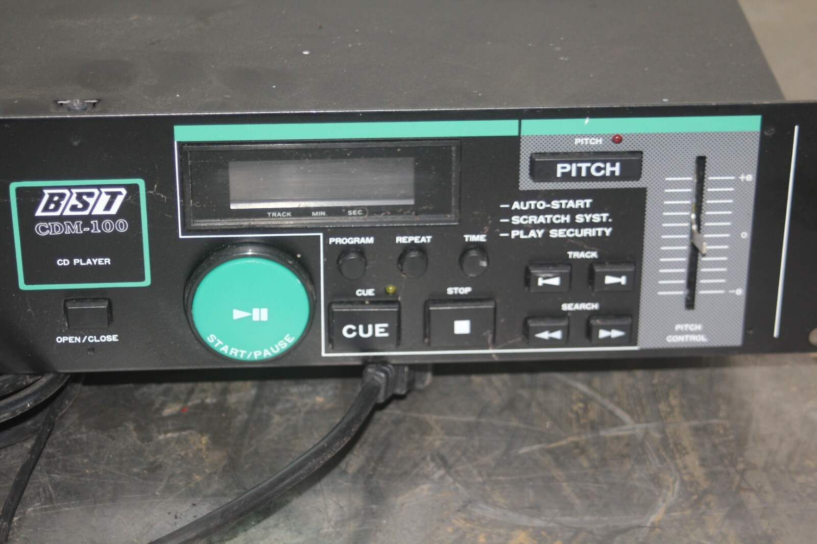 BST Mixing CD Player CDM-100