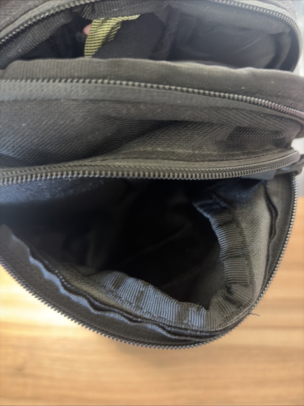 Camelbak M.U.L.E. Maximum Gear Tactical Hydration Backpack Black. Cordura