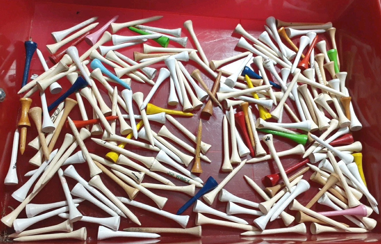 Vintage Lot Of 170+ Wood Golf Tees