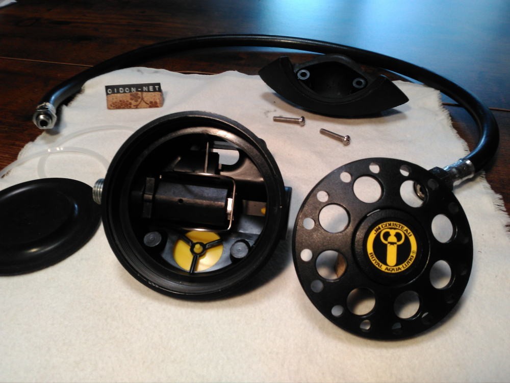 VINTAGE JM COUSTEAU ROYAL AQUA-LUNG Second stage.
