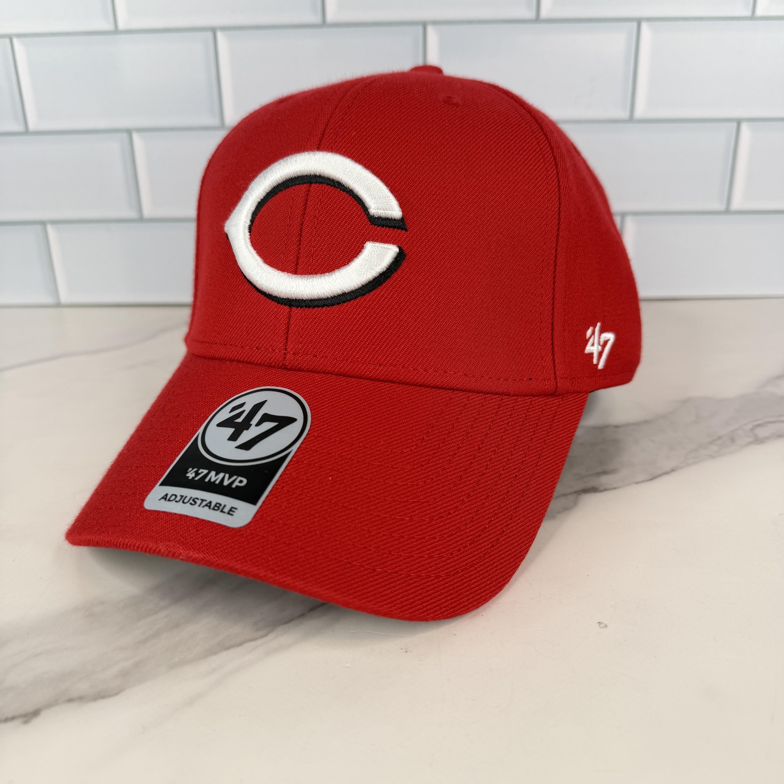 Cincinnati Reds Hat Cap Adjustable Mens Red Baseball 47 MVP Structured NEW