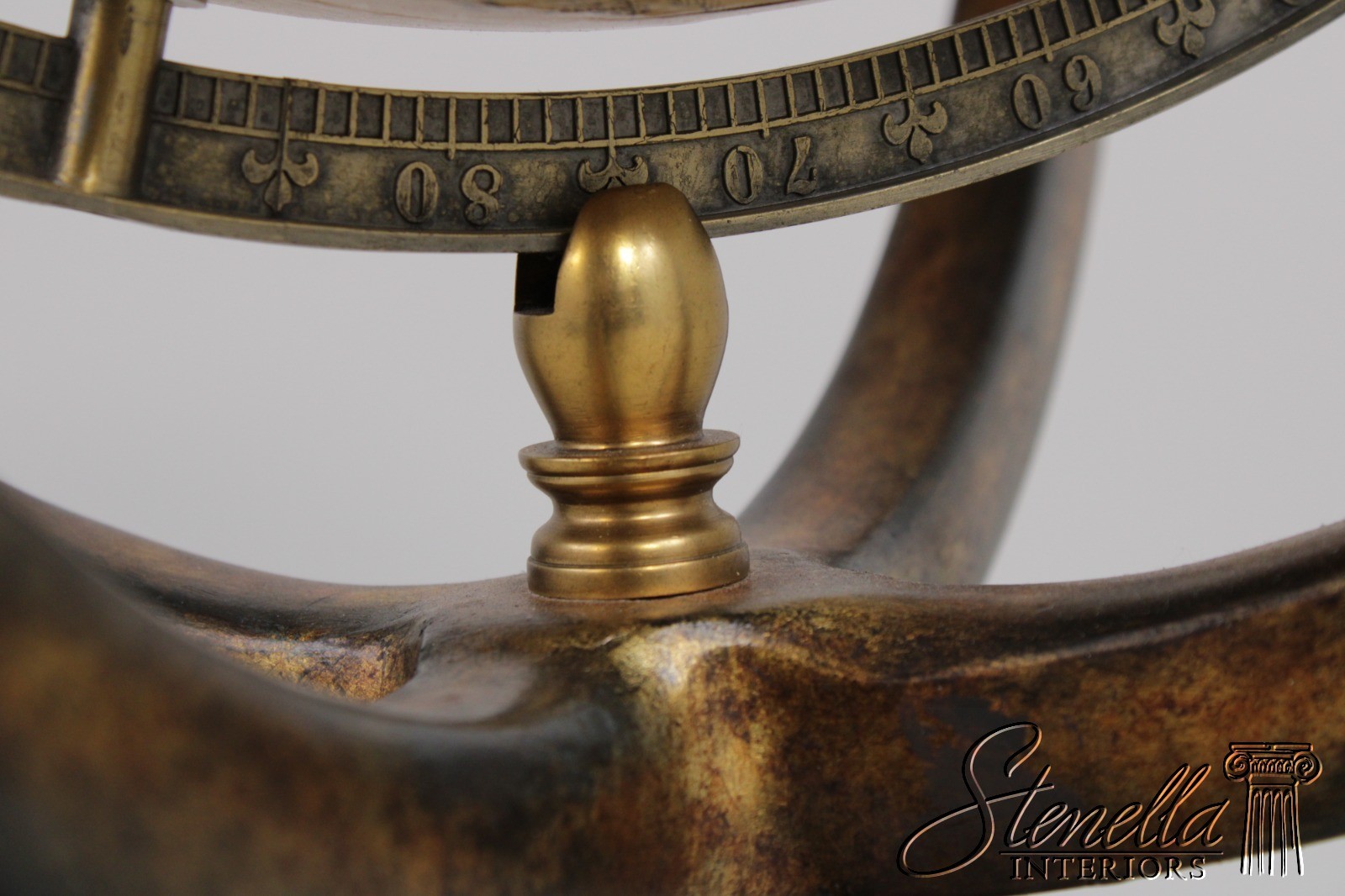 L72058: MAITLAND SMITH Replogle Globe On Mahogany Stand