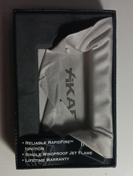 KAR LIGHTER SILVER INCLINE BACK WITH ORIGINAL BOX