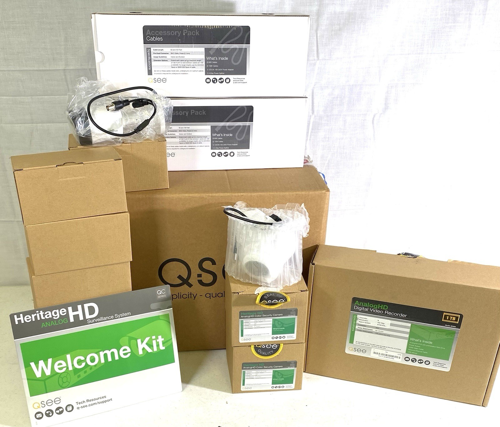 New QSEE Heritage HD Analog Surveillance System Video Recorder w/8 Cameras, Wire