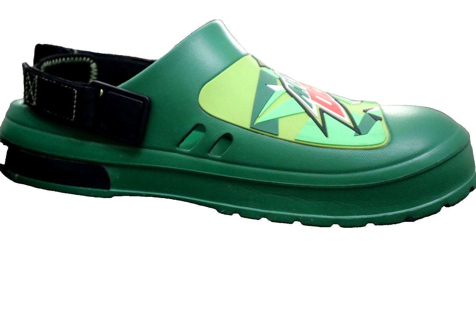 Crocs x Mountain Dew Clogs Men’s Size 12 (Fits 12) NWOT Limited Edition Collab