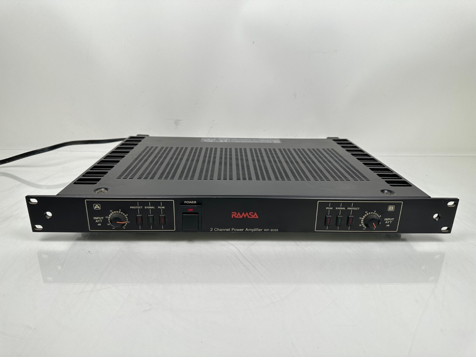 PANASONIC Ramsa WP-9055 2-Channel Power Amplifier