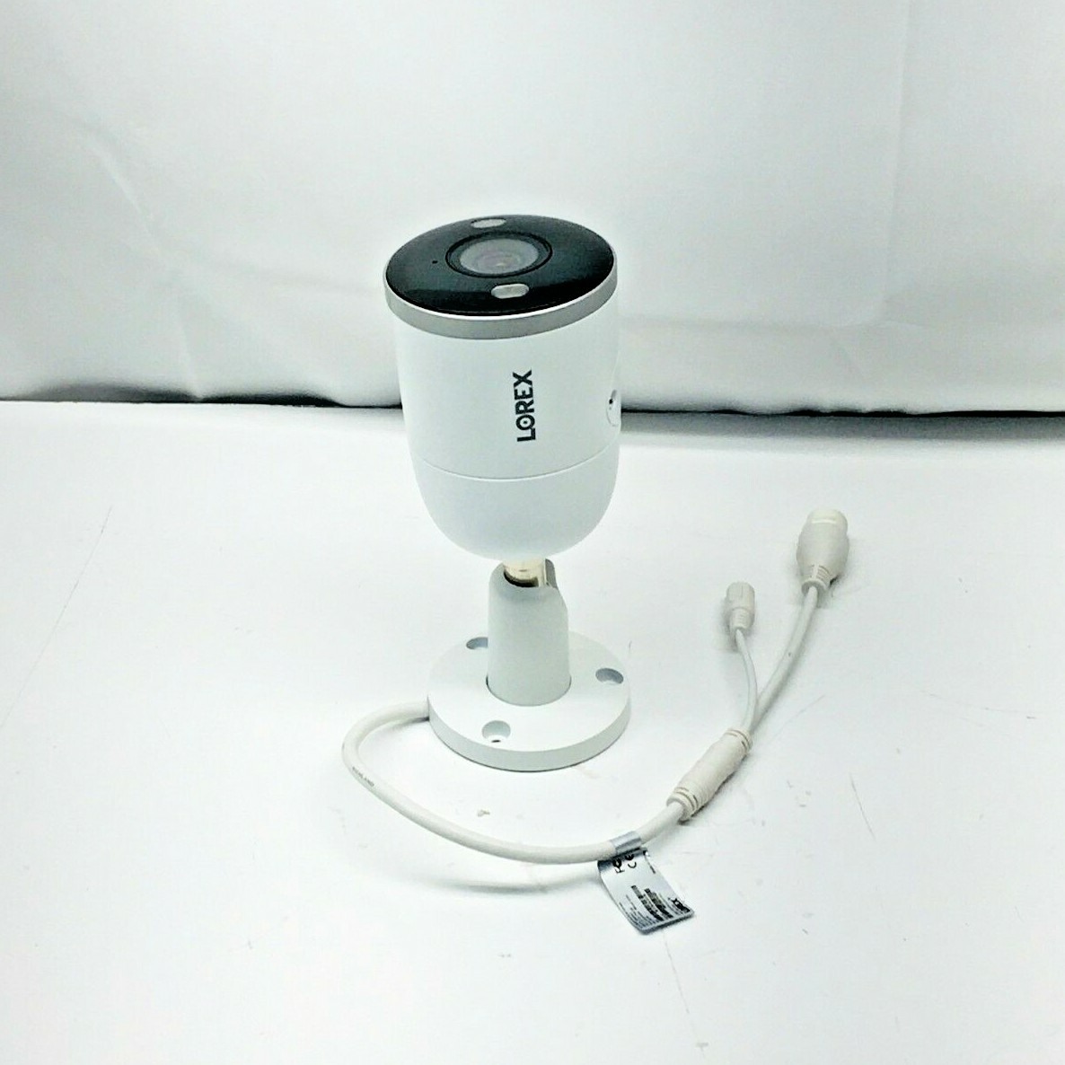 Lorex E892AB 4K Ultra HD Smart Deterrence IP Camera with Smart Motion Plus