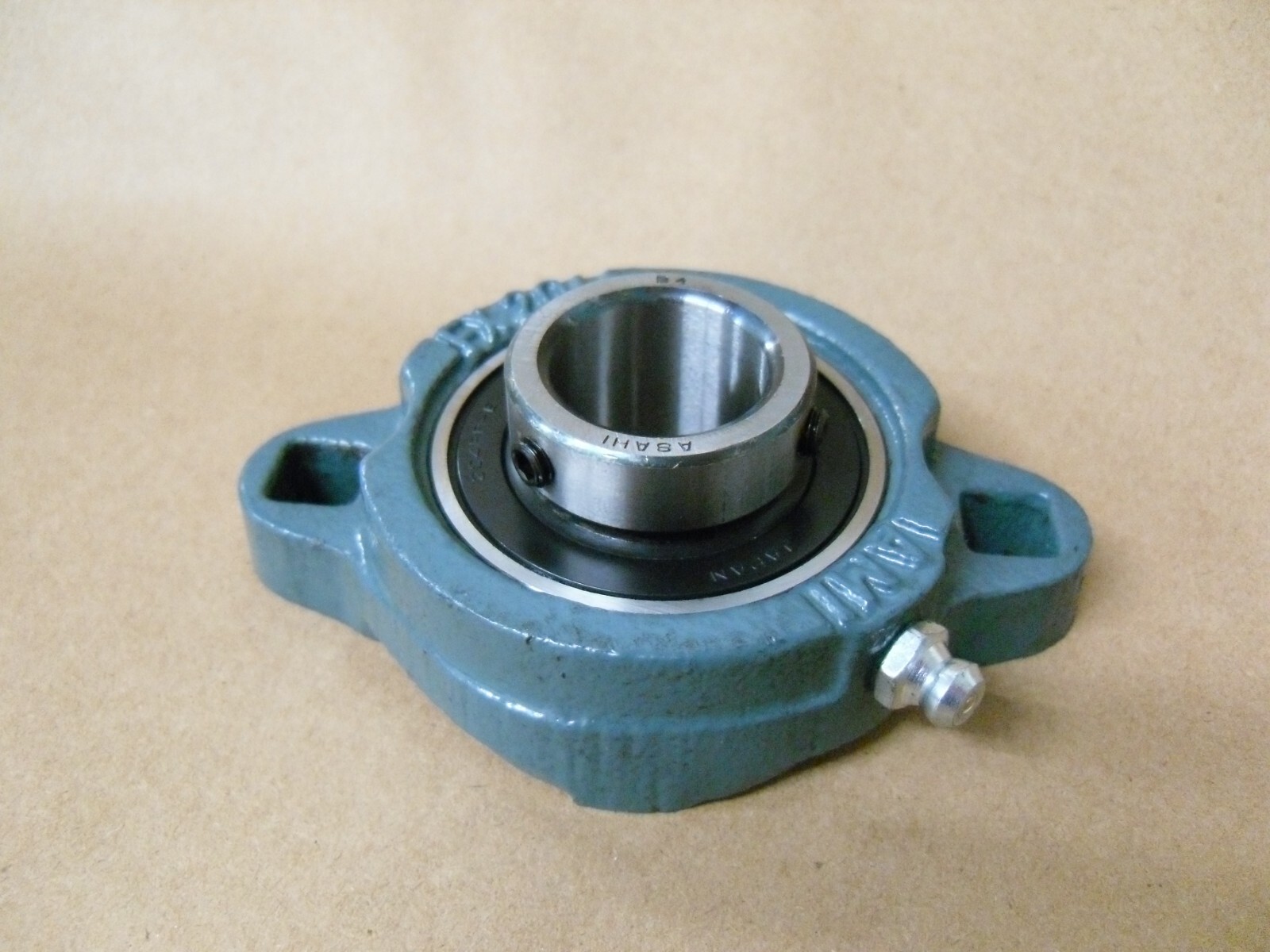 BFX204 TWO BOLT FLANGE ASAHI/ AMI
