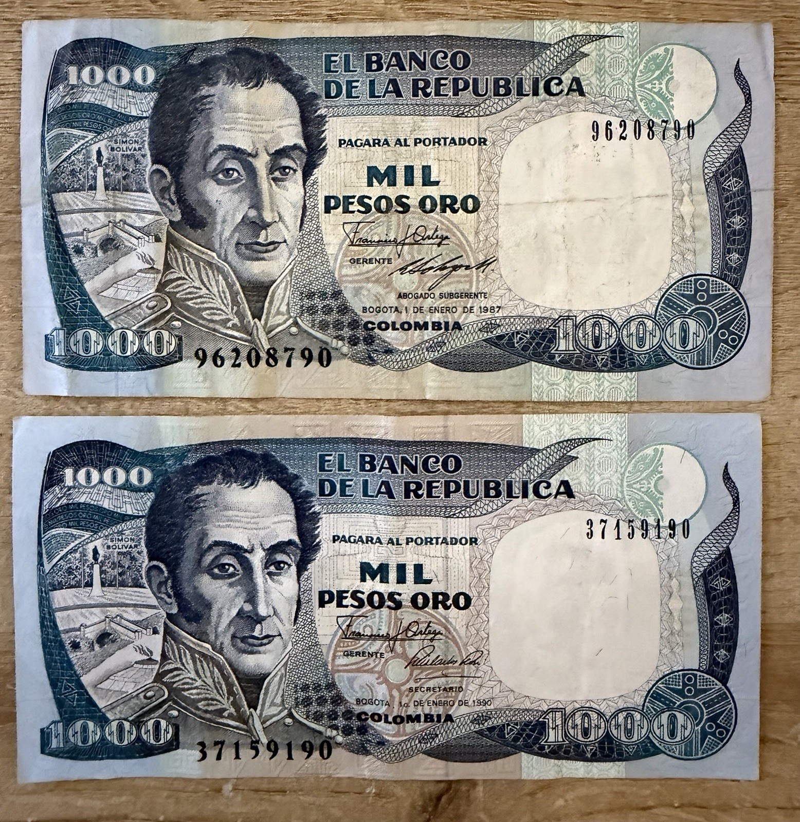 1987 & 90 Columbia Mil Pesos Oro Banknote Note Bill Currency Lot of 2