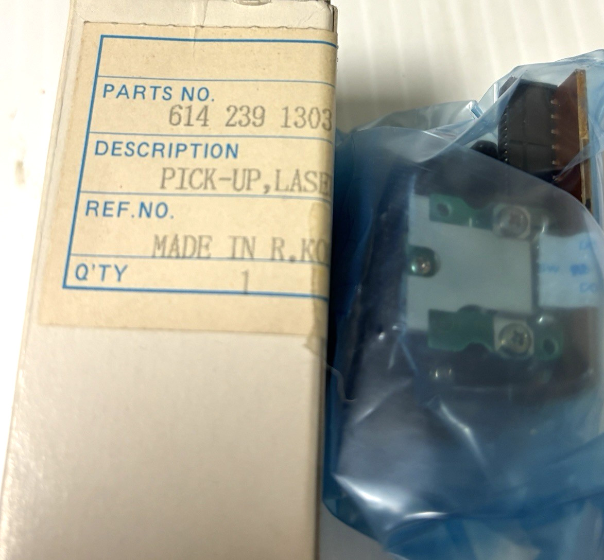 SANYO - CD AUDIO PICKUP ASSEMBLY LASER OPTIC NOS  614 239 1303 - NOS BOX  SFP1