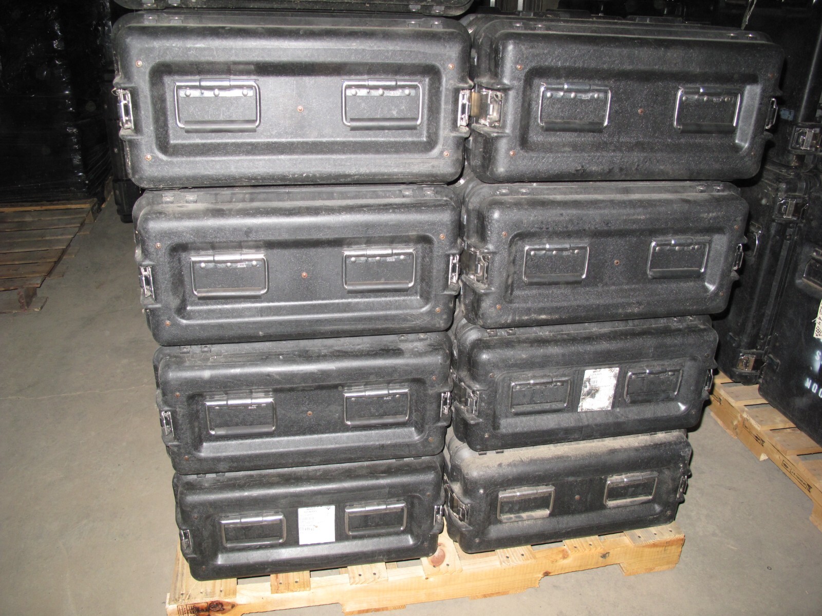 Rackmount 4U 19x24 ECS Composite Shockmount Electronics Black Equipment Case
