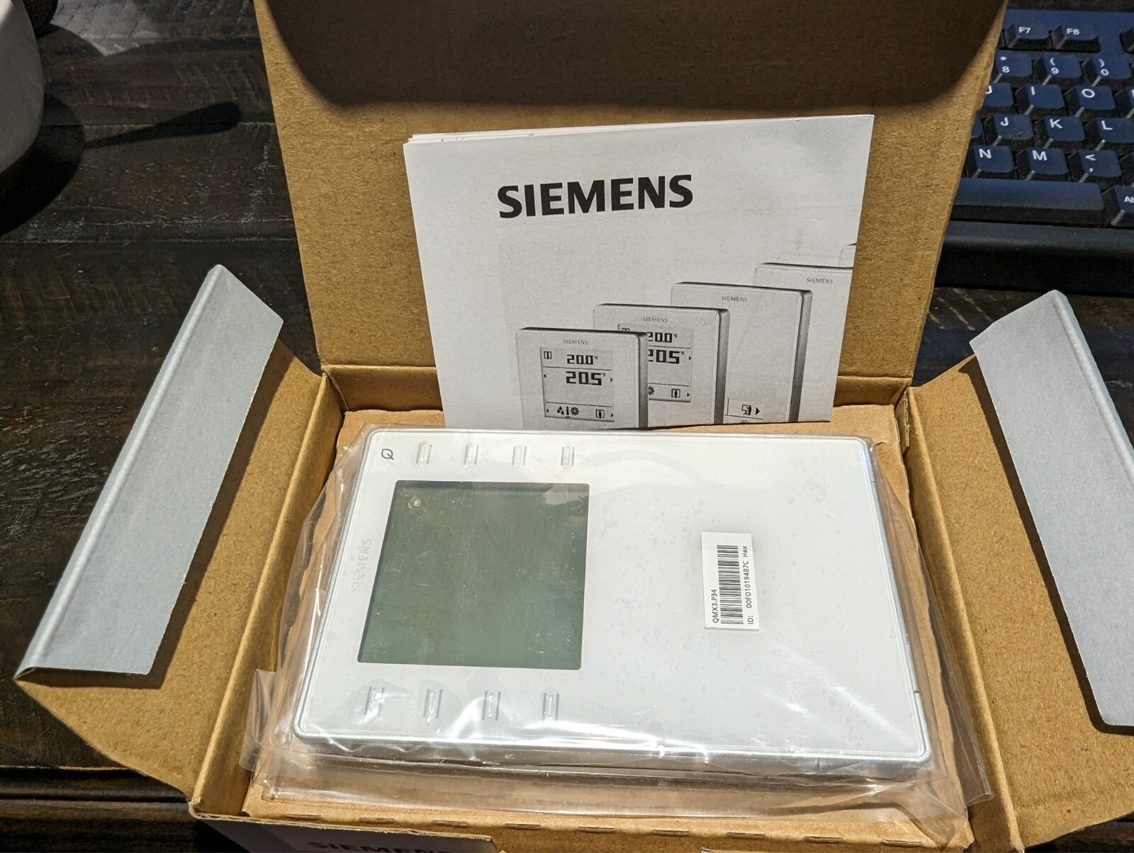 Siemens QMX3.P34 Temperature Sensor