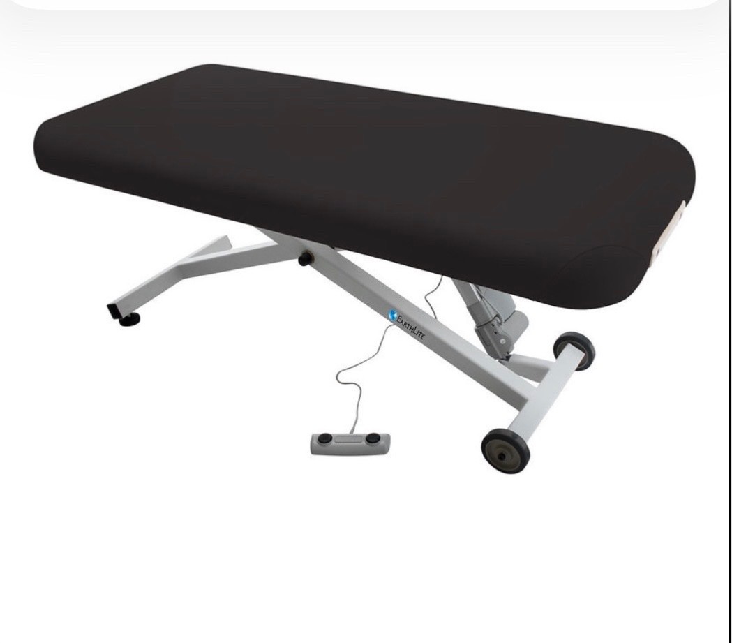 EarthLite Hydraulic Massage Tables