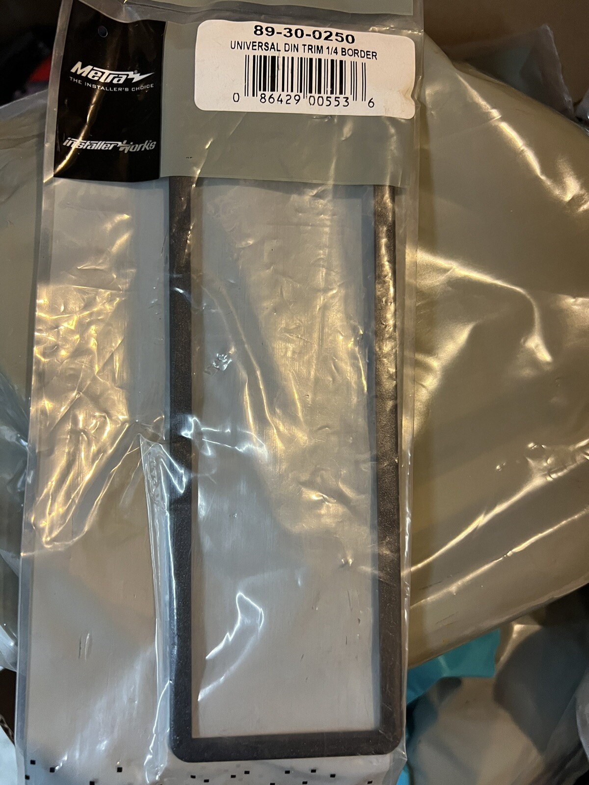 Metra 89-30-0250 Universal Plastic DIN 1/4" Trim Ring Border