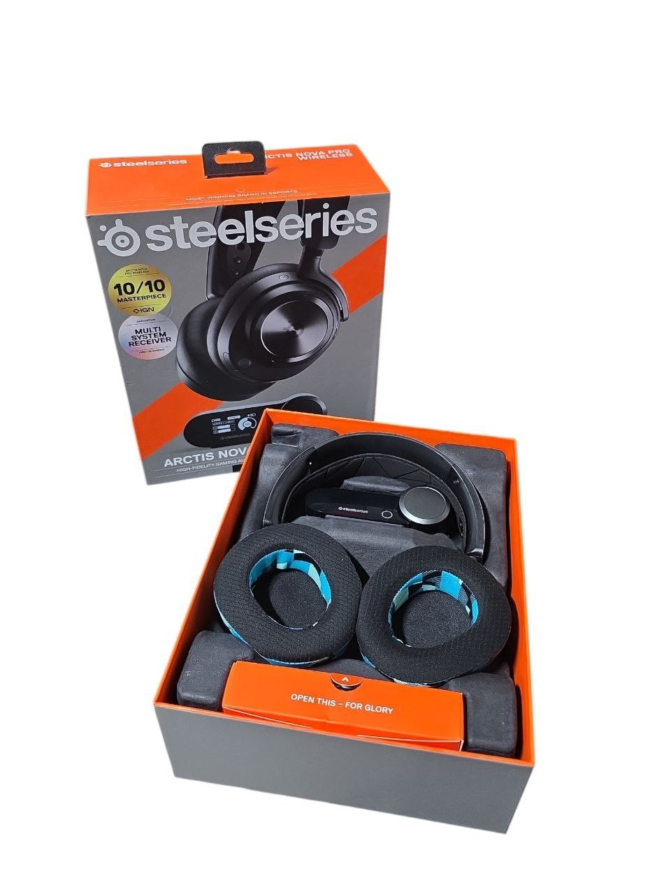 SteelSeries - Arctis Nova Pro Wireless Multi Gaming Headset for PC, PS5, PS4, Sw