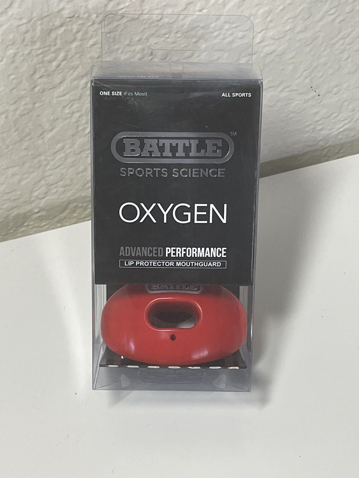 New In Box Battle Sports Science Red Oxygen Lip Protector Mouthguard