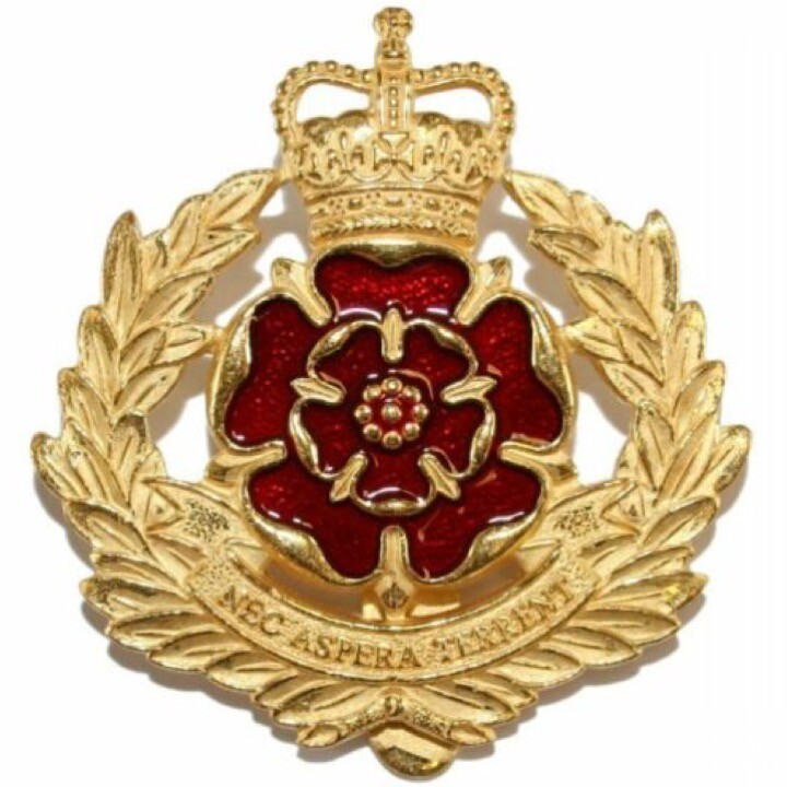 Duke of Lancasters Regt Beret Cap Badge British Army Issued Insignia