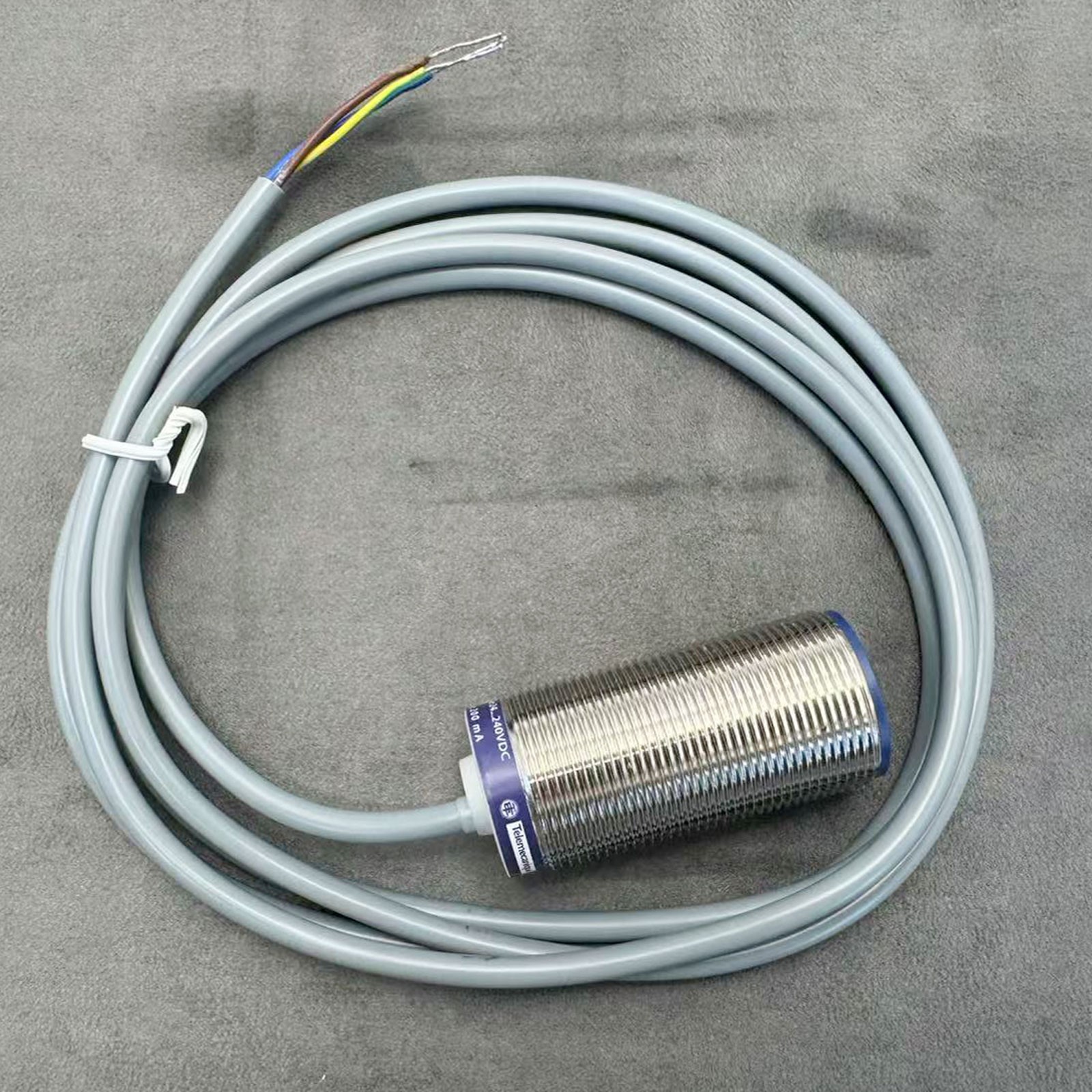 Brand New XT130B1FAL2 Proximity Switch Sensor for Schneider