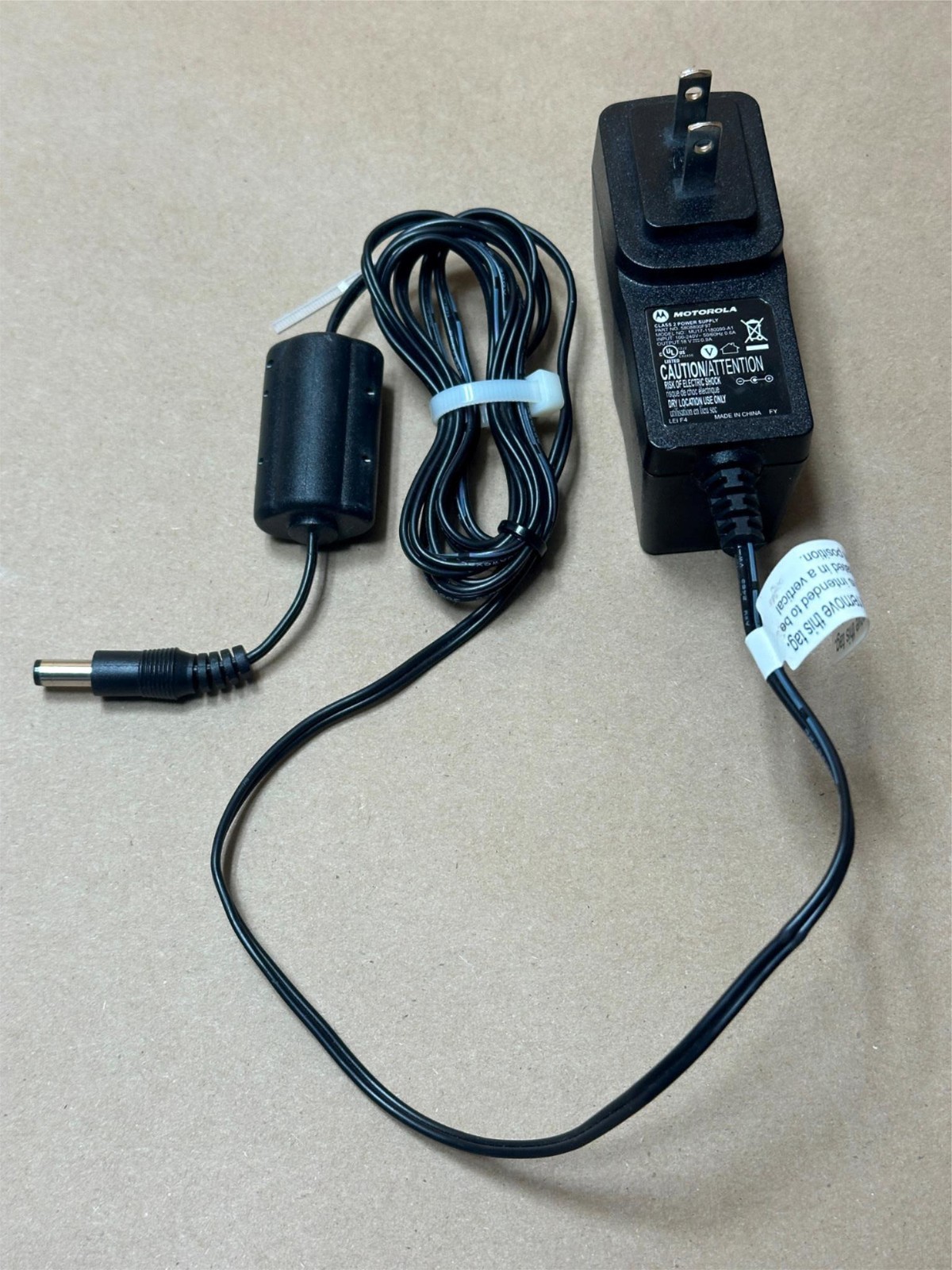 Genuine Motorola Power Supply AC Adapter MU17-1180090-A1 18V .9A 5808800F97