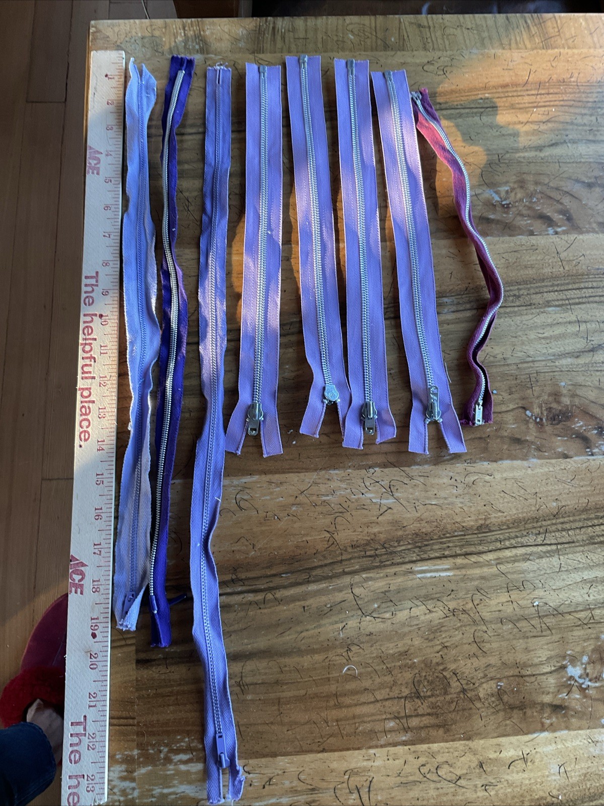 Assortment Of 8 Violet And Purple Metal Zippers 12”-22”