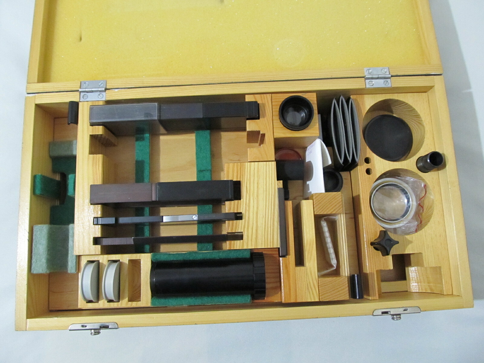 Carl Zeiss / CZJ QS Microscope Adapter Kit Parts for Jenaphot 2000 ?