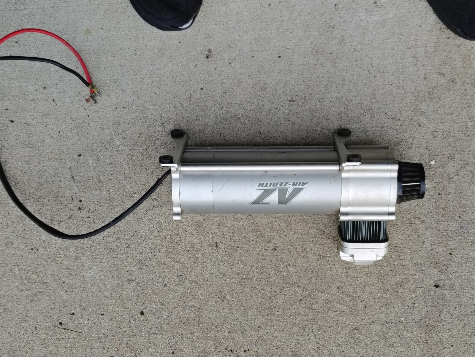 Air Zenith 12V DC Ob2 Hydraulic Compressor For Vehicle..