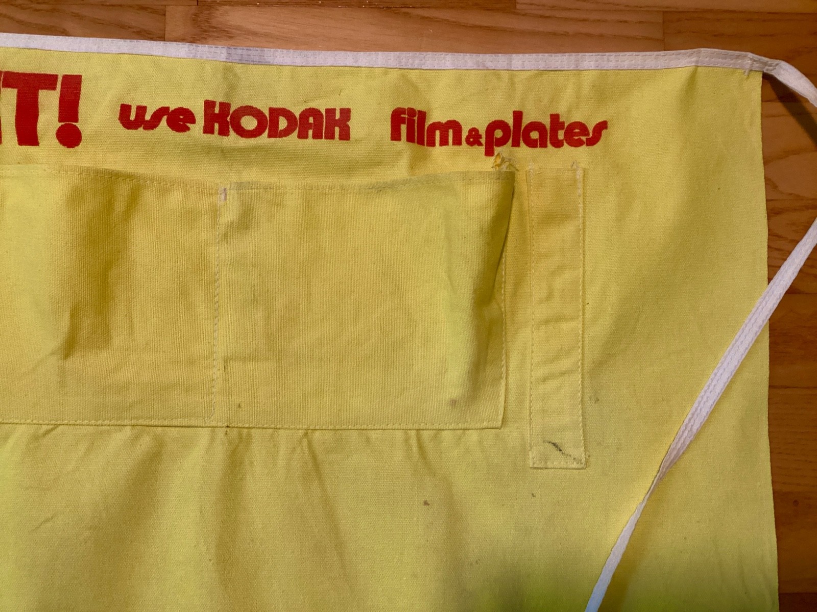 Vintage 80s Kodak Film DO IT! Film Plates Darkroom Apron & Pocket Protector