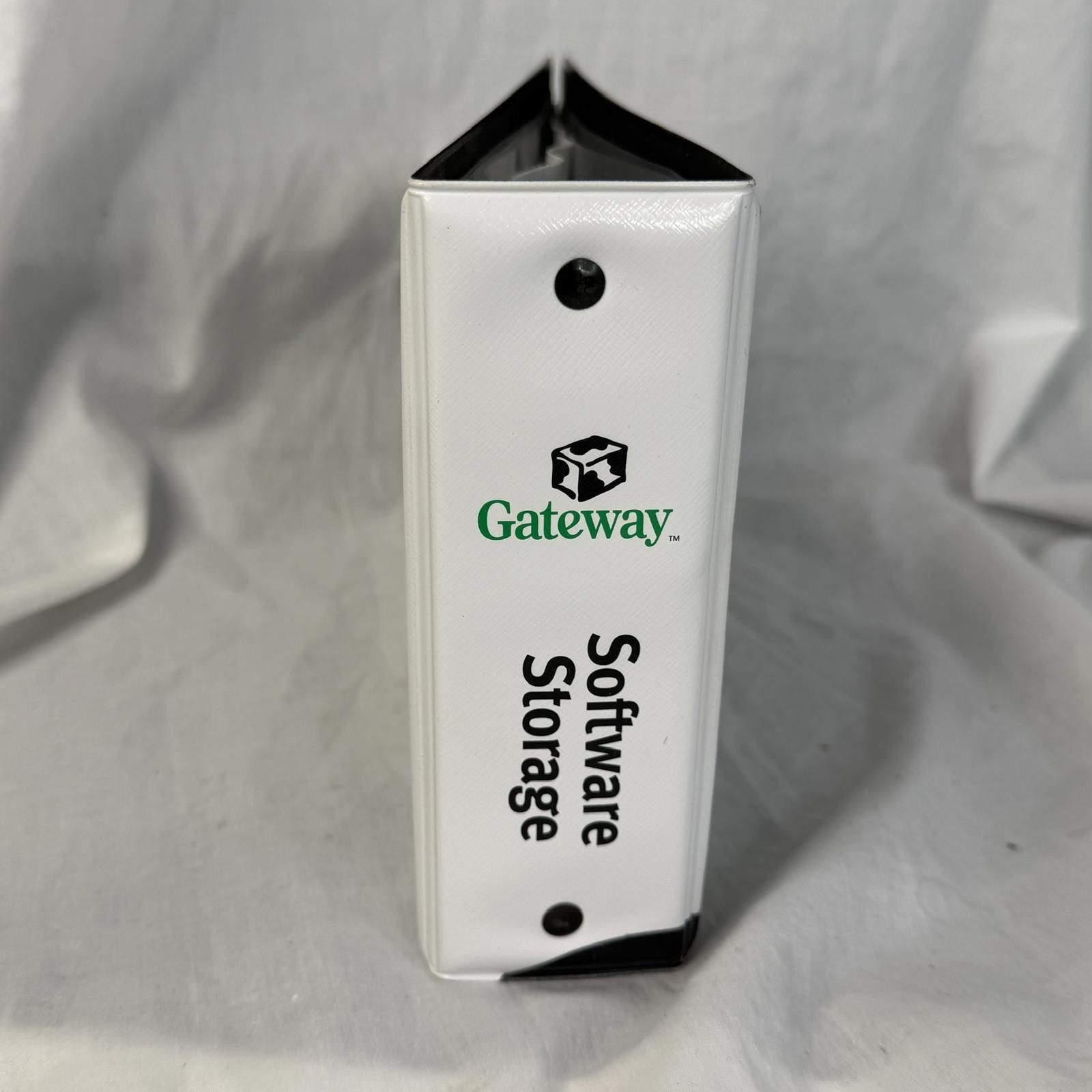 Vintage 1999 Gateway Software Storage 2-Ring Binder