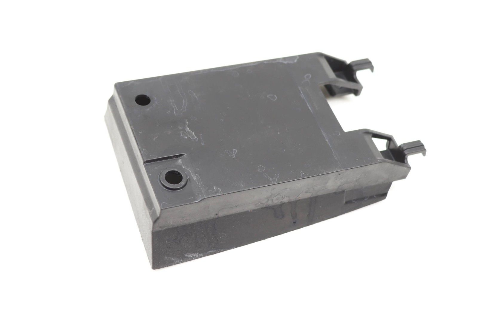 2012-2019 VW BEETLE - REAR Right Blind SPOT Detection Sensor / Module Bracket