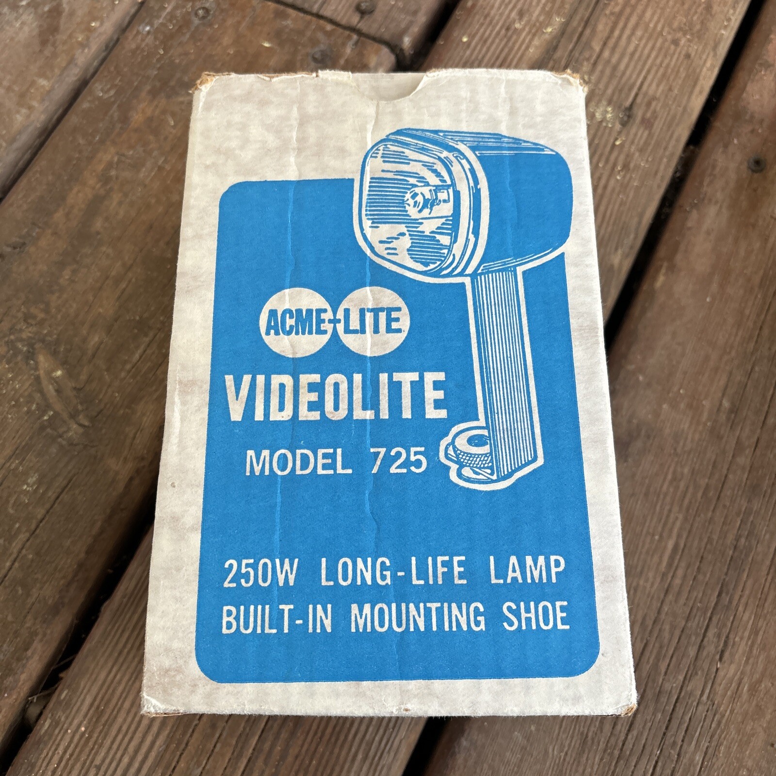 Acme-Lite Videolite Vintage movie light Model 725 250 Watt Lamp- w Mounting Shoe