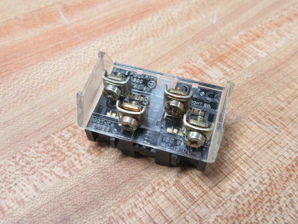 Allen Bradley 800T-XA Block 800TXA
