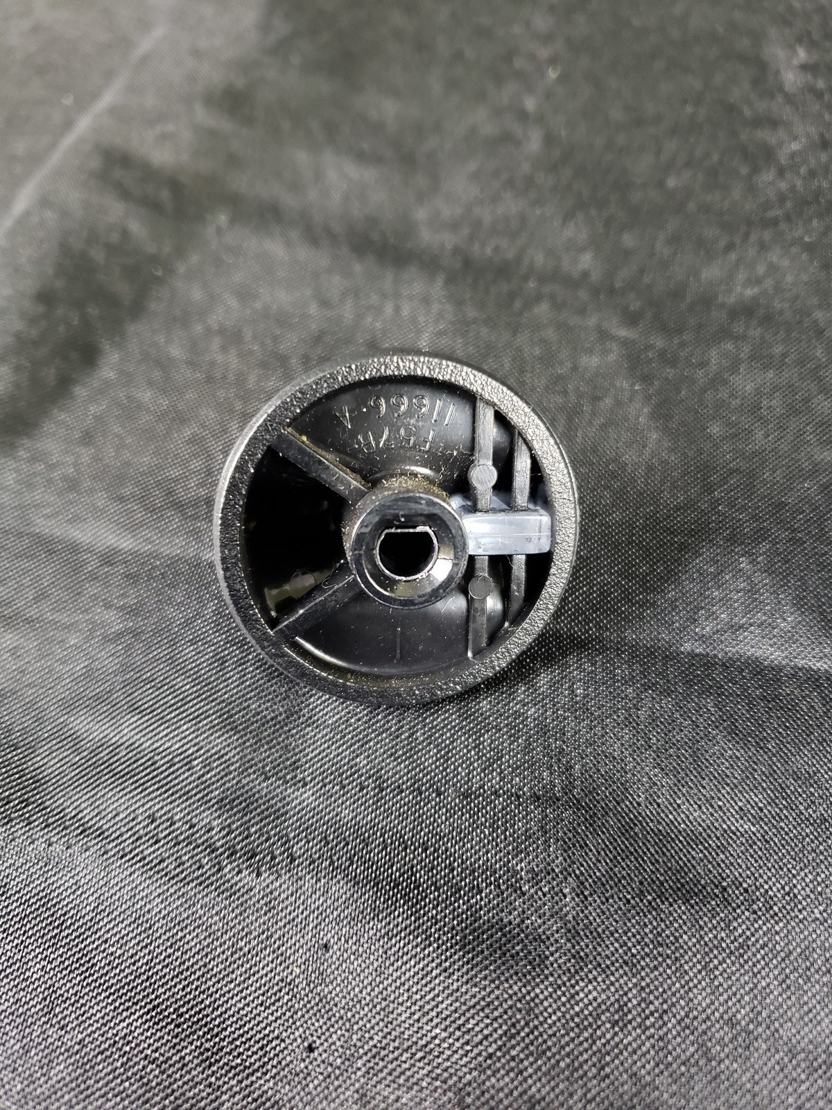 95-04 Ford Explorer 4WD SWITCH KNOB Selector 4x4 Panel Four Wheel Twist Dial