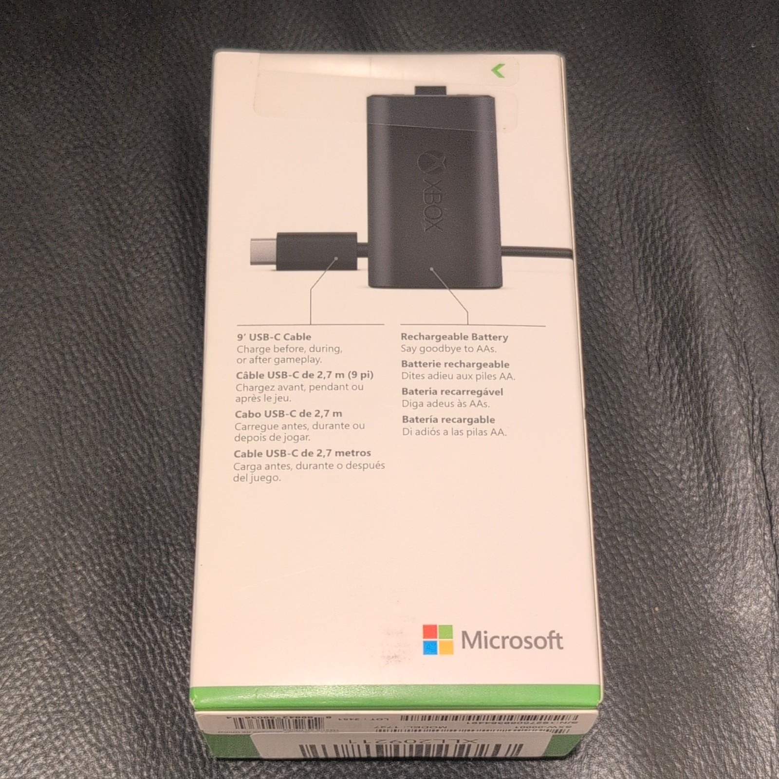 Xbox Rechargeable Battery + USB-C Cable for Xbox Wireless Controllers (USB-C)