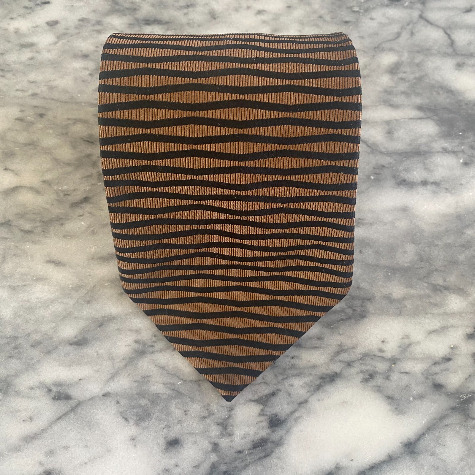 Wembley Men's Brown Black Zebra  Stripe Print Necktie~W:3.75" x L: 56" J55