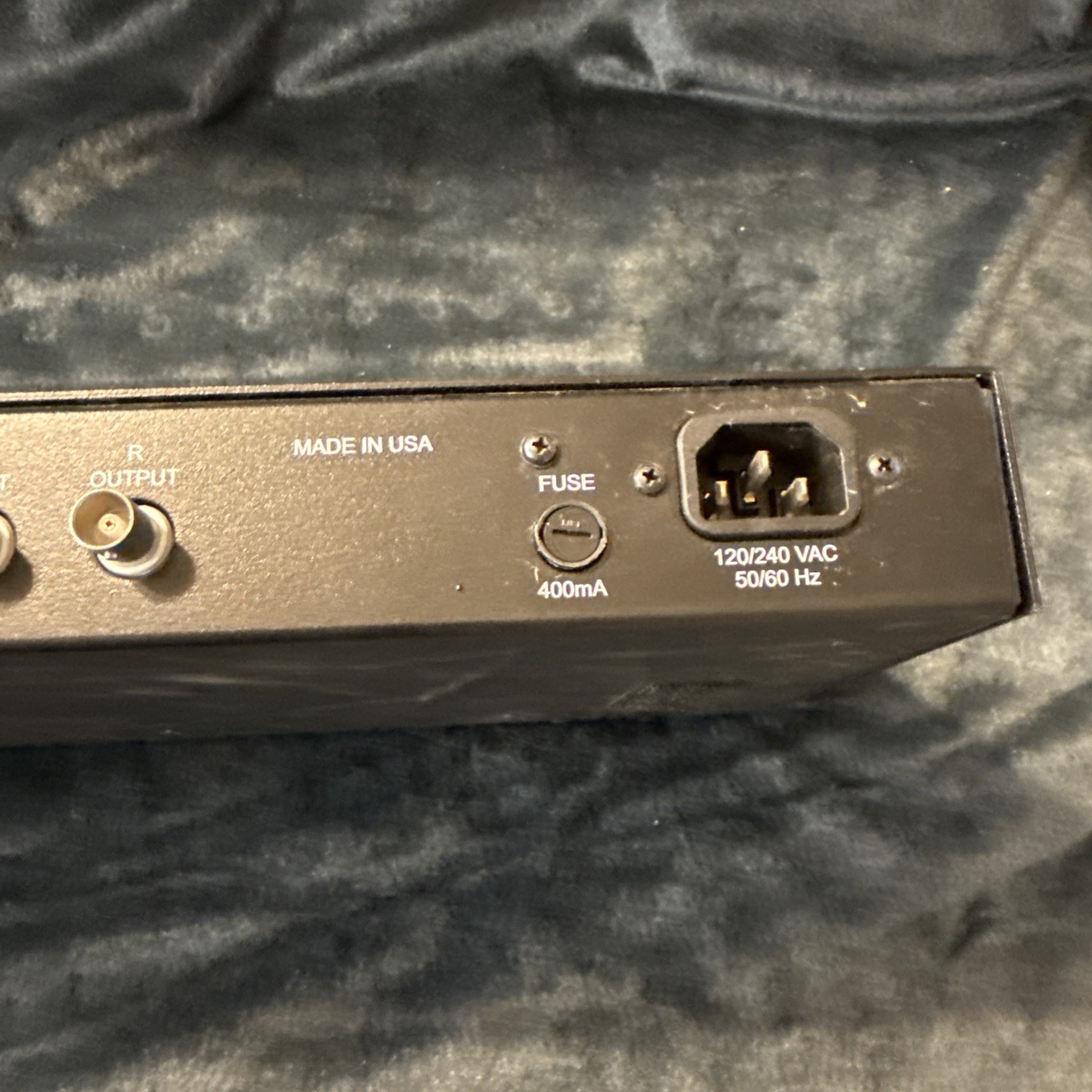 Link Electronics Link ELectronics PDC-888 Closed Caption Decoder. Untested